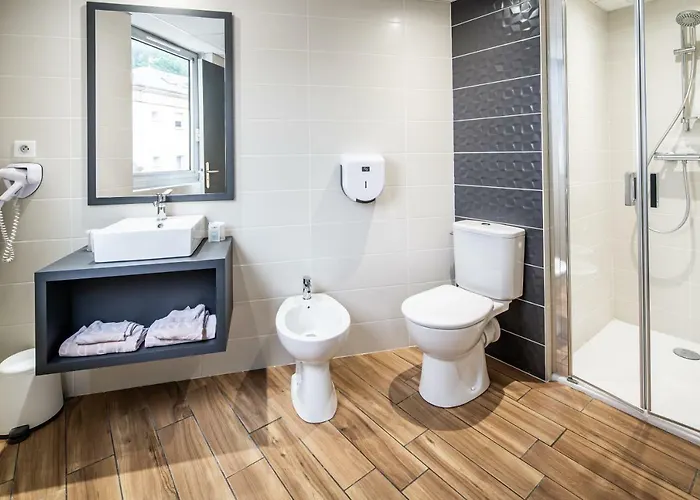 米拉索尔酒店 卢德